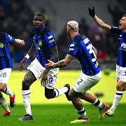 爱游戏官网-国际米兰连胜被终结，争冠形势再生变()