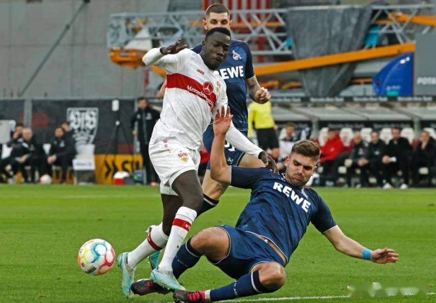 爱游戏官方入口-斯图加特主场连败，球队陷入低谷()  第1张